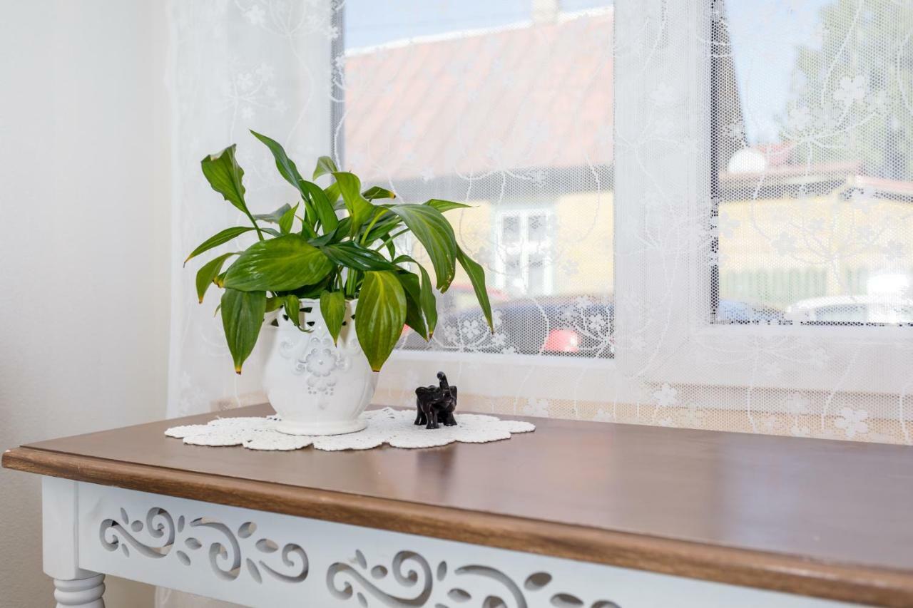Morgenstern B&B Parnu Ngoại thất bức ảnh